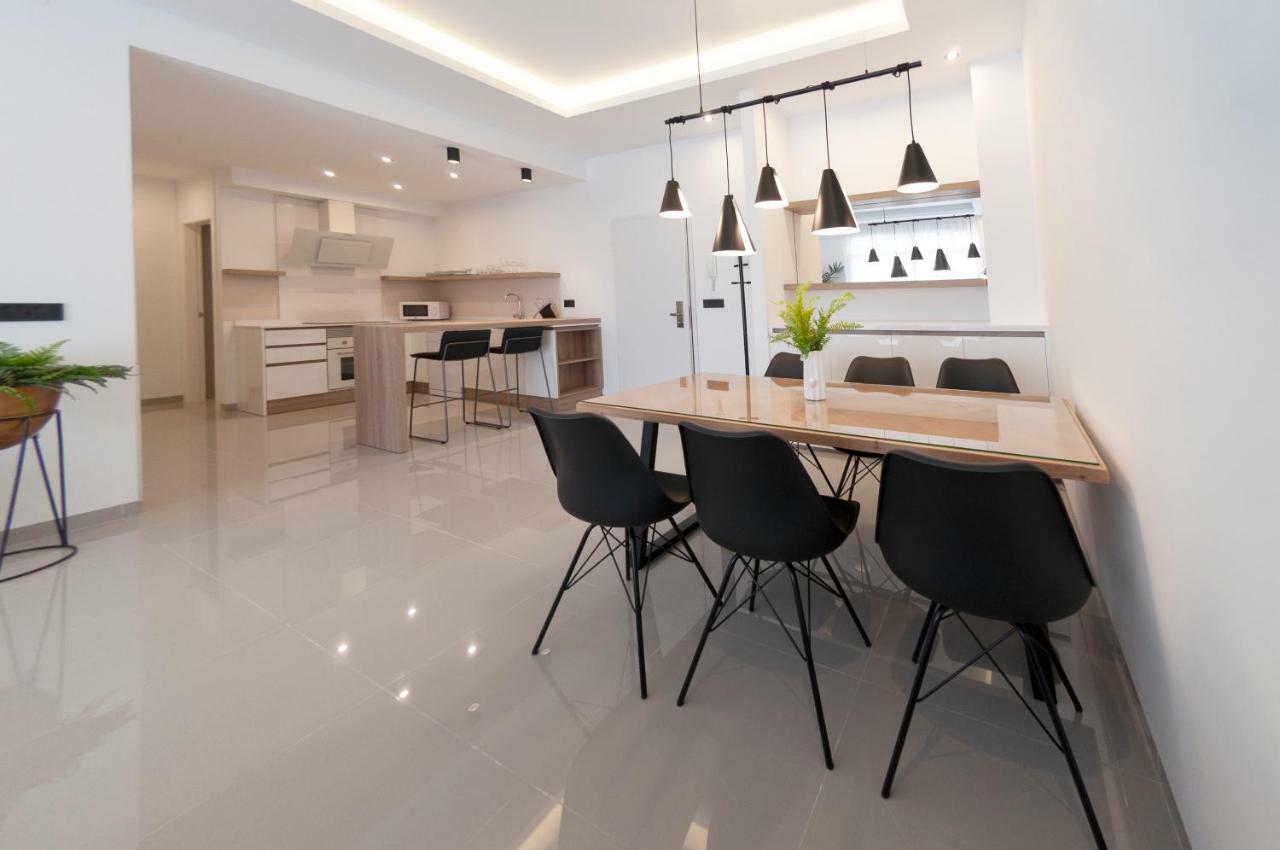 Apartamentos La Laguna II Luxury Apartments กิวดาด เกซาดา ภายนอก รูปภาพ